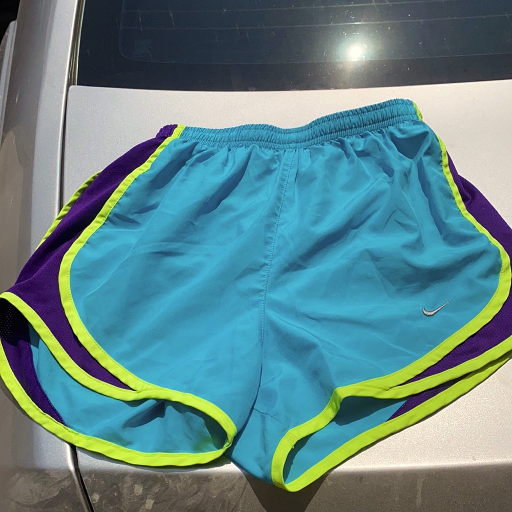 Nike dry fit extra small